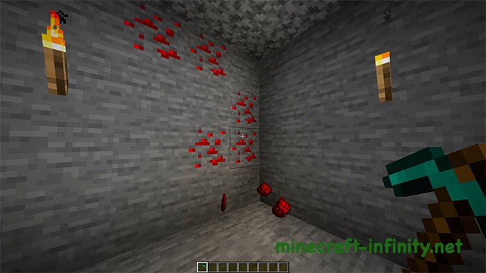 Найти красную пыль в Майнкрафт